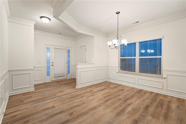 Building Photo - 613 Stonehurst Ln