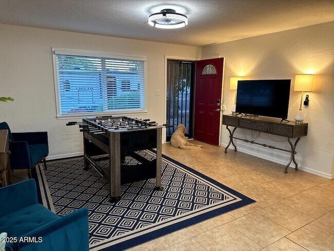 Foto del edificio - 3428 E Acoma Dr