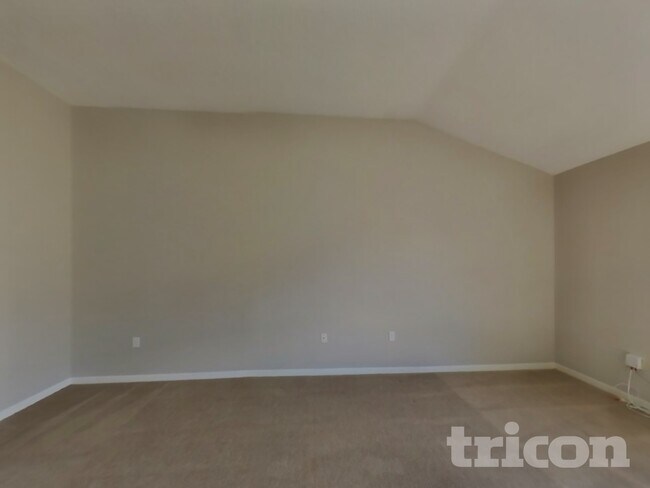 Foto del edificio - 9250 Spider Lily Ln