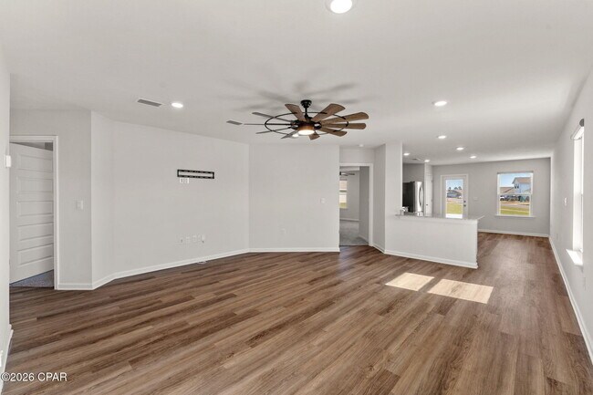 Foto del edificio - 6570 Atkins Rd