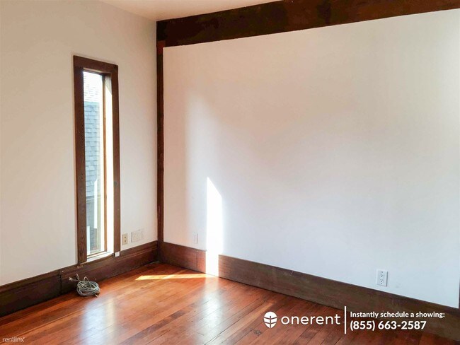 Foto del edificio - 3 br, 1 bath Duplex - 1940 Hearst Ave