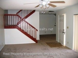 Building Photo - 5367 Bamboo Ct