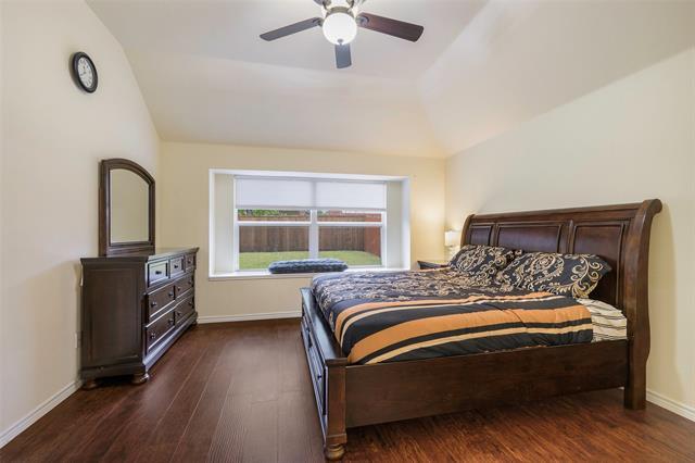 Foto del edificio - 6011 Lakecrest Dr