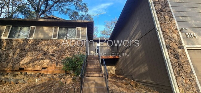 Building Photo - 3174 Shawnee Ct