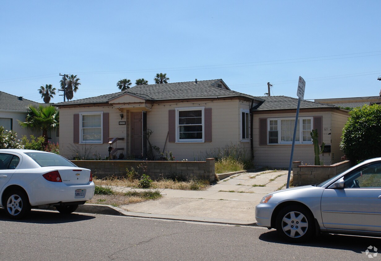 Building Photo - 819 Tourmaline St