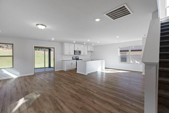 Foto del edificio - 14616 Ravenel Dr
