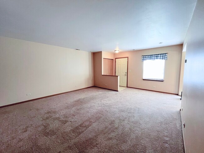 Foto del edificio - 1005 Greenwood Cir