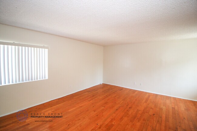 Foto del edificio - 24431-24433 Hawthorne Blvd.