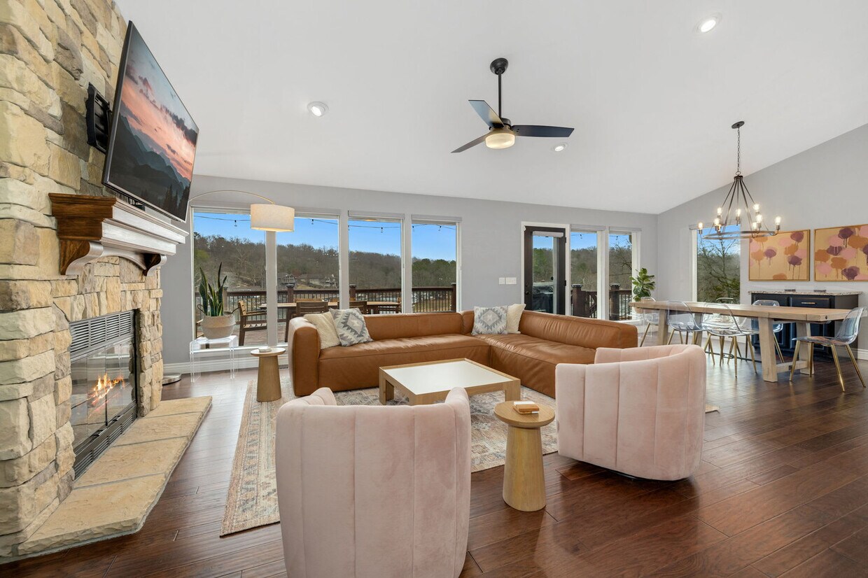 Foto principal - 59 Portsmouth Dr