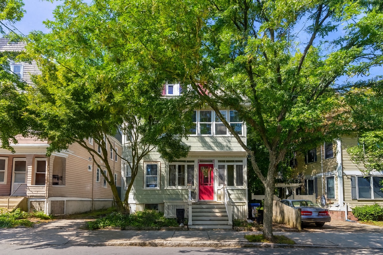 Photo - 105 Fayerweather St (Cambridge, MA)