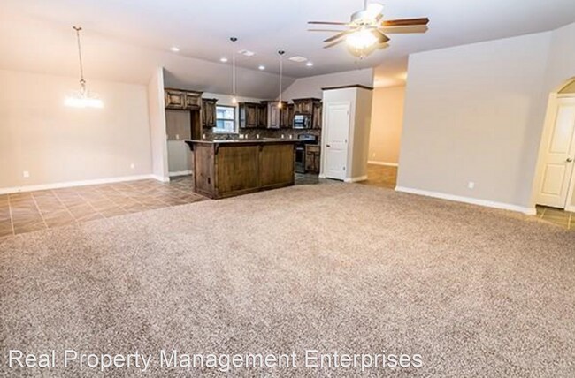 Foto del edificio - 3 br, 2 bath House - 11509 NW 131st St