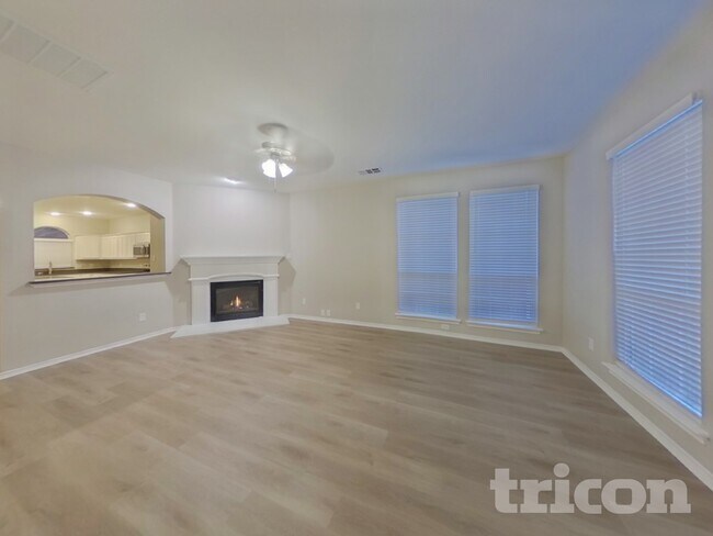 Foto del edificio - 2717 Bull Shoals Dr