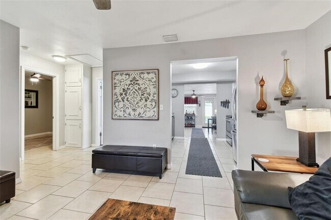 Foto del edificio - 4129 36th Ave N