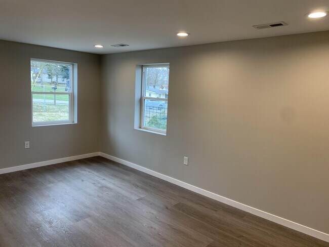 Foto del edificio - 34 Westview Pl