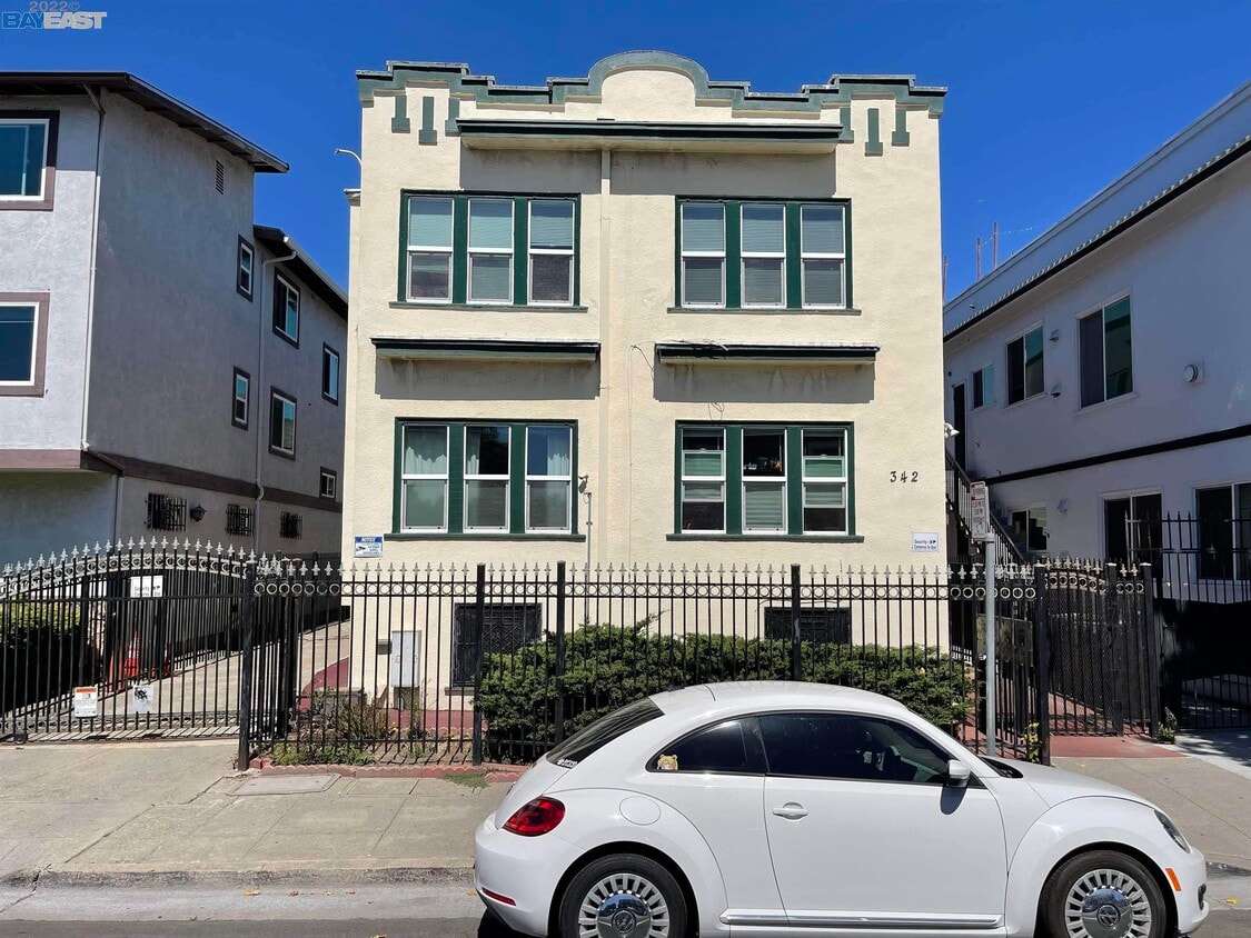 342 E 15th St Unit 1, Oakland, CA 94606 Room for Rent in Oakland, CA