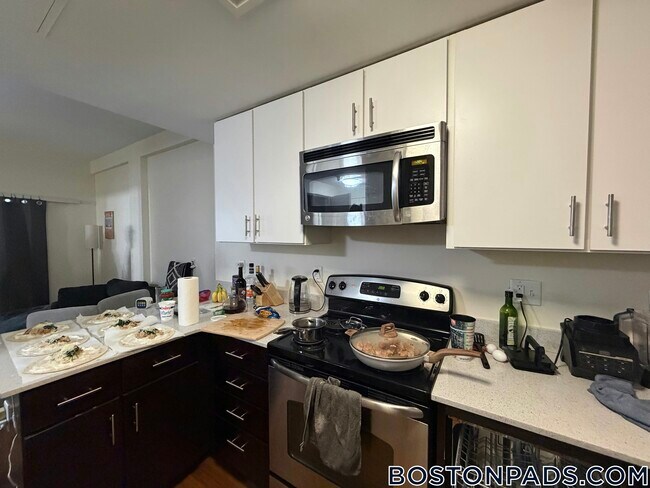 Foto del edificio - 8 Winter Pl