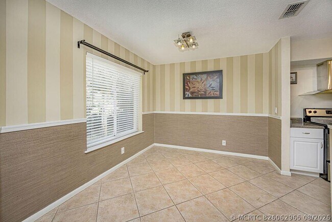 Foto del edificio - 815 Boynton Beach Blvd