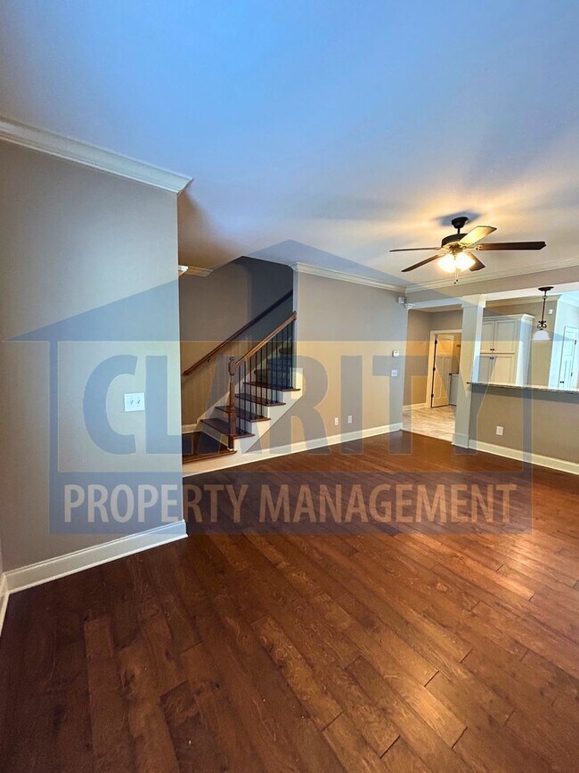 Building Photo - Modern 2-bedroom, 2.5-bath townhome