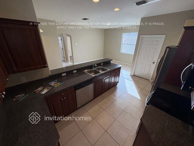 Foto del edificio - 7661 Glenallen Blvd