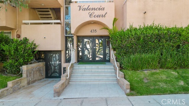 Foto del edificio - 435 E Valencia Ave