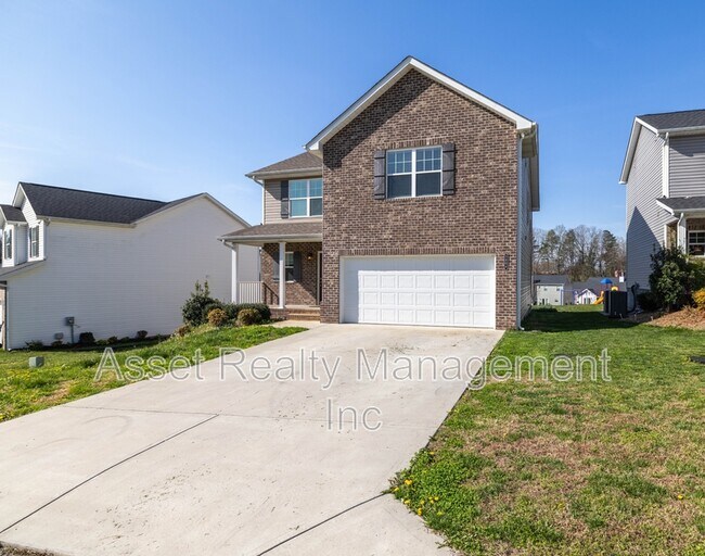 Foto del edificio - 5804 Rain Cloud Rd