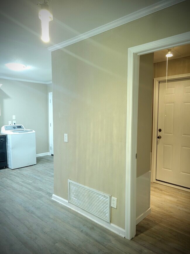 4108 Ridgedale Rd, Mobile, AL 36609 House Rental in Mobile, AL