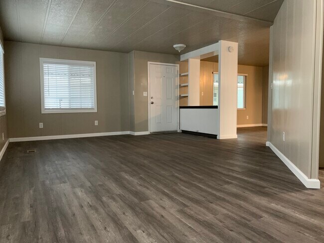 Foto del edificio - 5541 E Tulare Ave