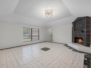 Building Photo - 7234 Lost Fable Ln