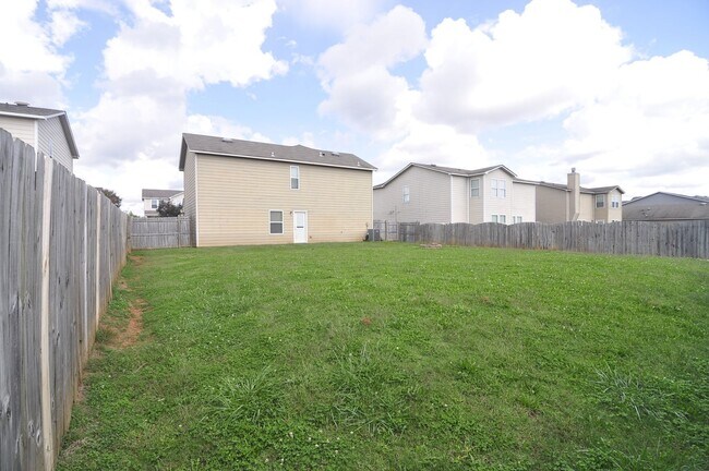 Foto del edificio - 29934 Glenrose Way