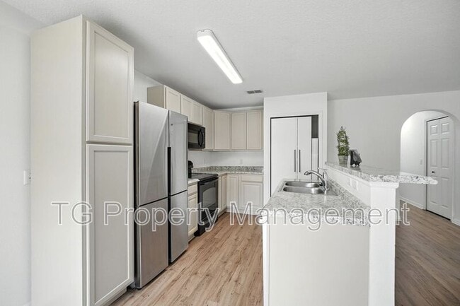 Building Photo - 3769 Verde Gardens Cir