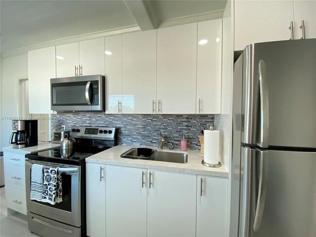 Foto del edificio - 311 SW 27th Ave