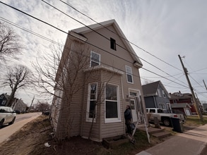 Building Photo - 135 Spring St