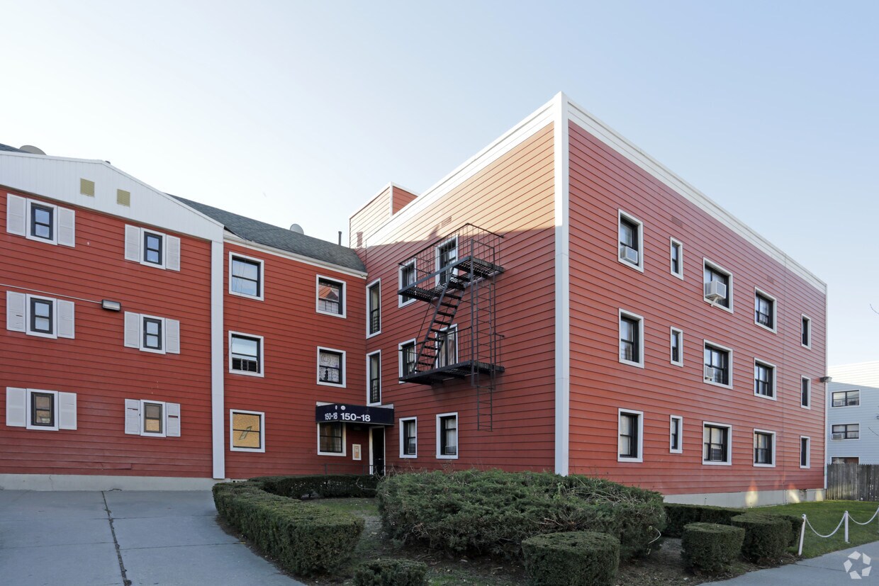 Kew Garden Hills - 150-18 72nd Dr