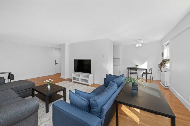 Foto del edificio - 131 Sewall Ave