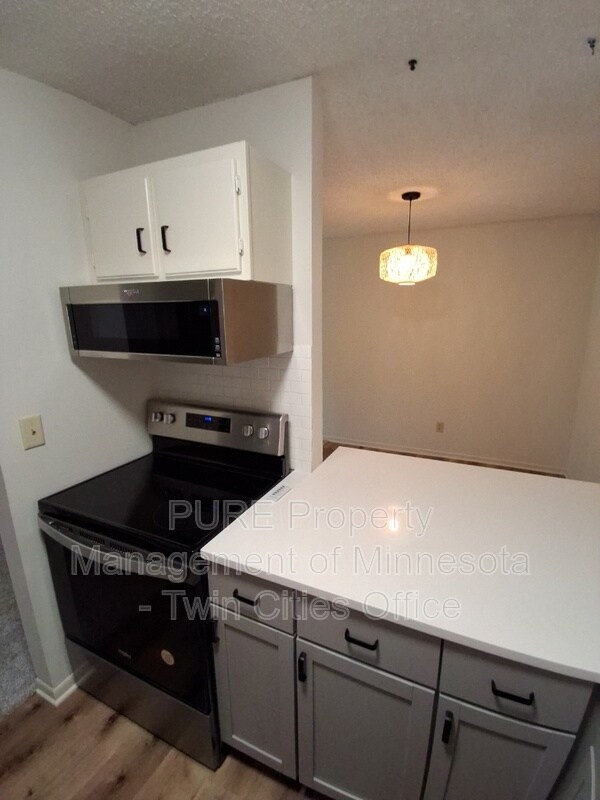 Foto del edificio - 2468 Cobble Hill Alcove