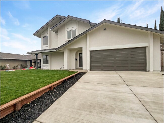 Building Photo - 7952 Summerplace Dr