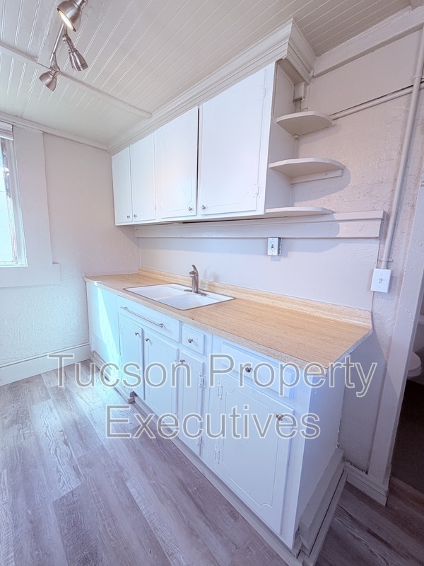 Foto del edificio - 234 E 32nd St