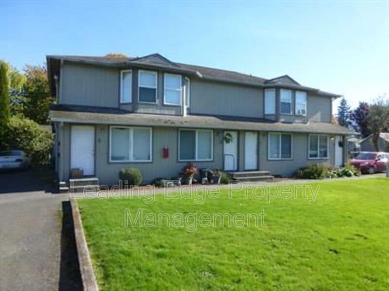 203 Munro St, SedroWoolley, WA 98284 House Rental in SedroWoolley