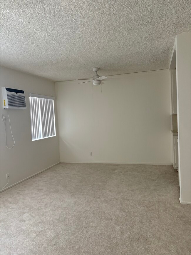 Living Room/Dining Room - 11168 Camarillo St