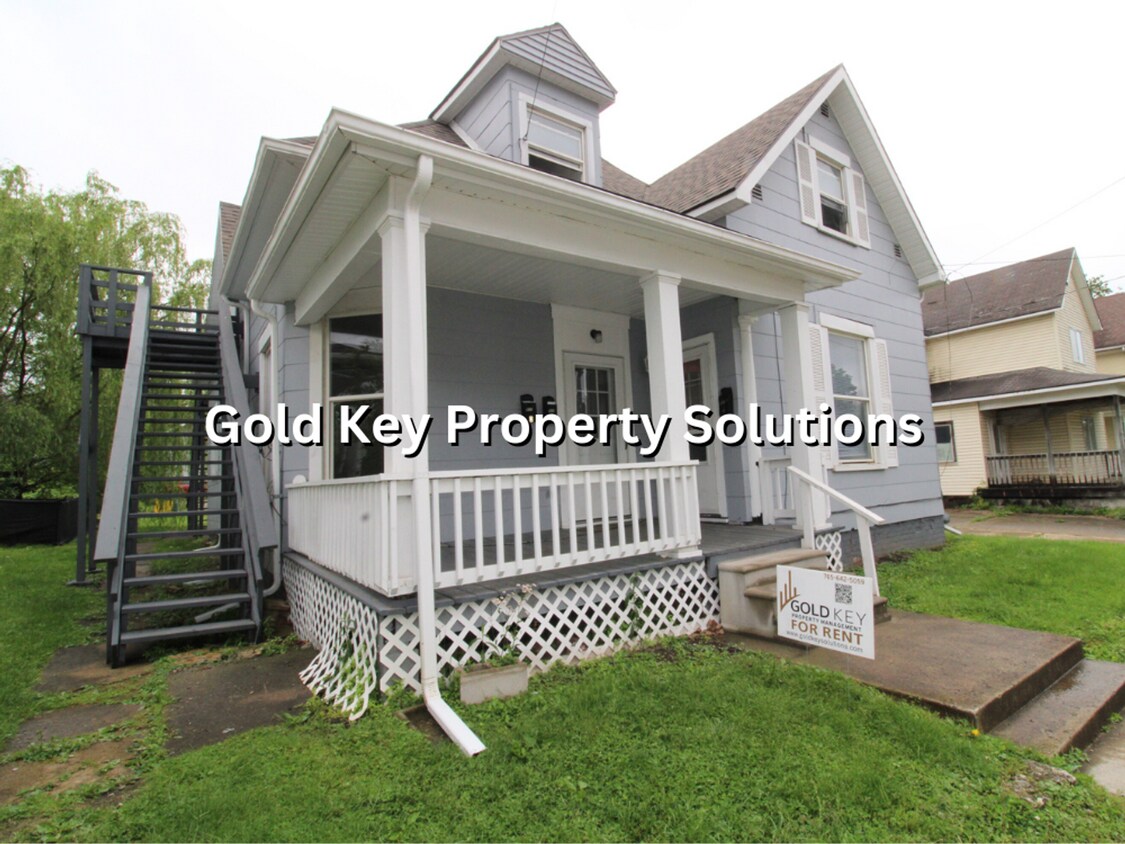 Foto principal - 907 W Main St