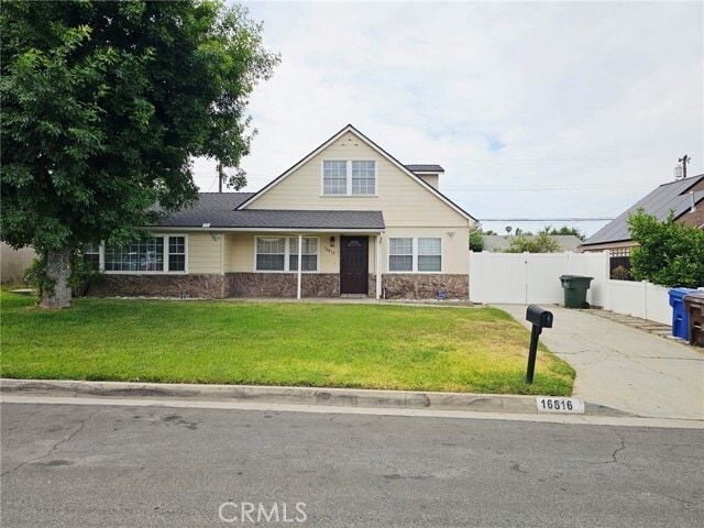 Foto principal - 16816 Alwood St