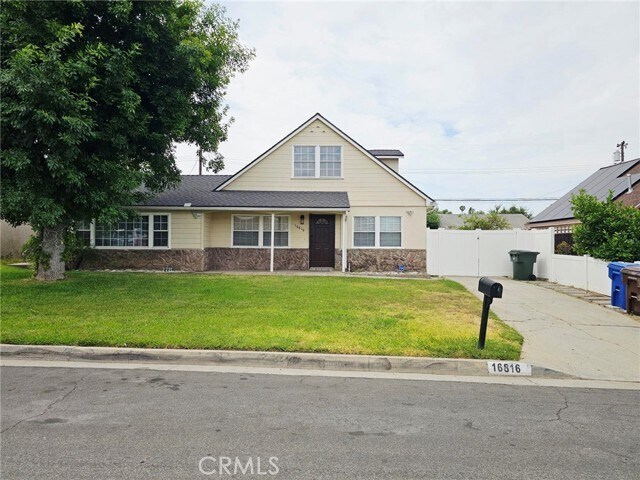 Primary Photo - 16816 Alwood St