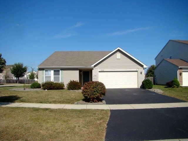 Primary Photo - 756 Glen Cove Ln