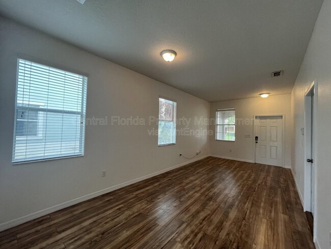 Photo - 10935 Savannah Landing Cir Townhome