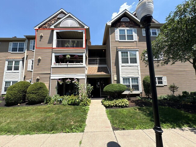 Foto del edificio - 72304 Delaire Landing Rd