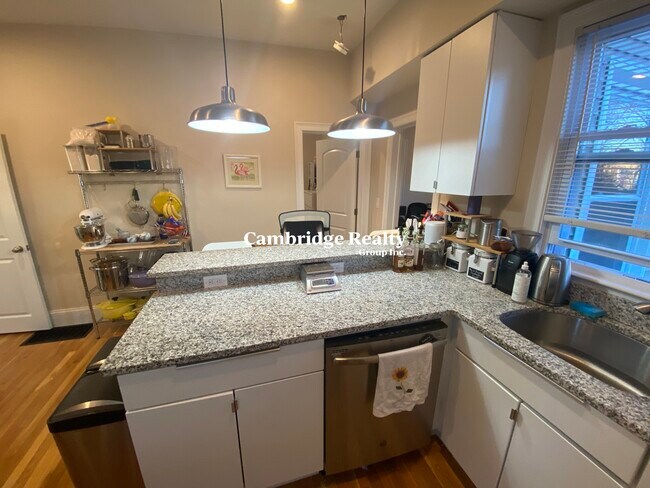Foto del edificio - 343 Beacon St