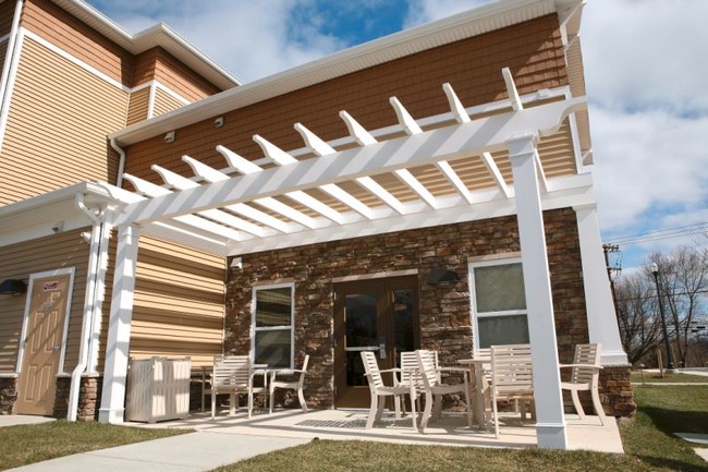 Patio al aire libre - Marley Meadows Apartments