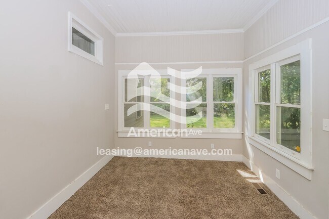 Foto del edificio - 251 Oak Haven Ave
