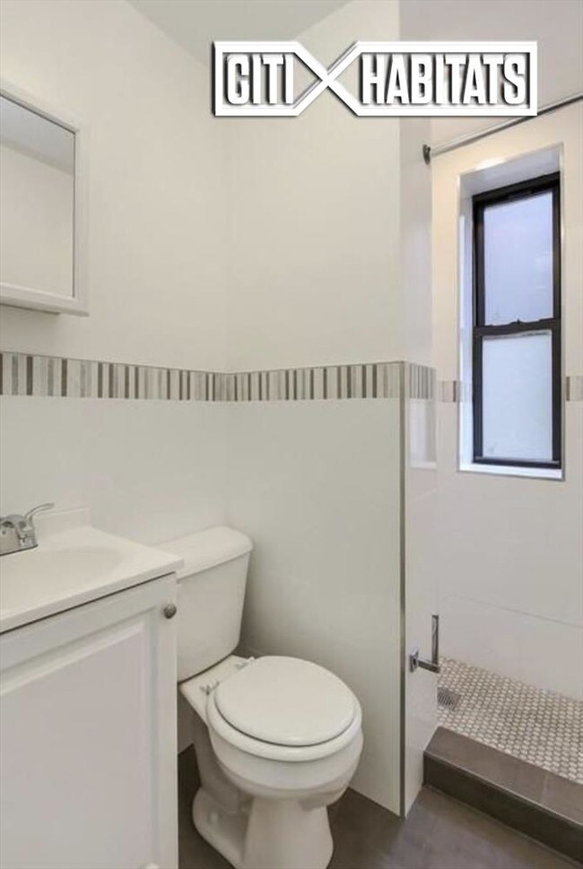 Foto del edificio - 314 E 78th St