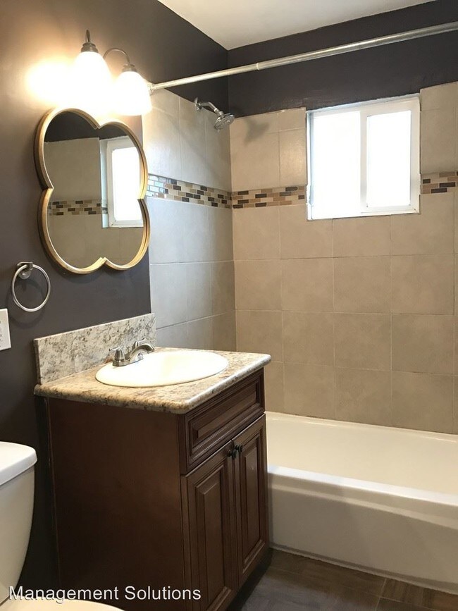 Foto del edificio - 3 br, 2 bath House - 1647 49th Street